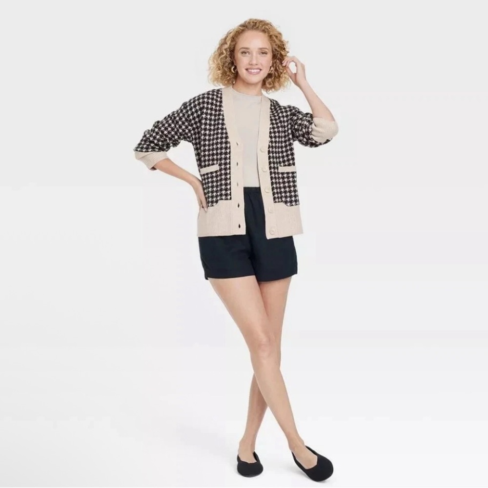 Plus size A New Day Women's Black and Cream Houndstooth Sweater 2X.